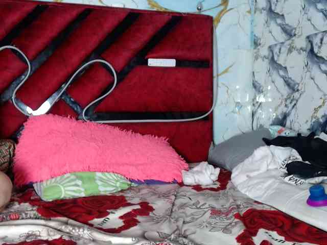 Latin-caliente webcam