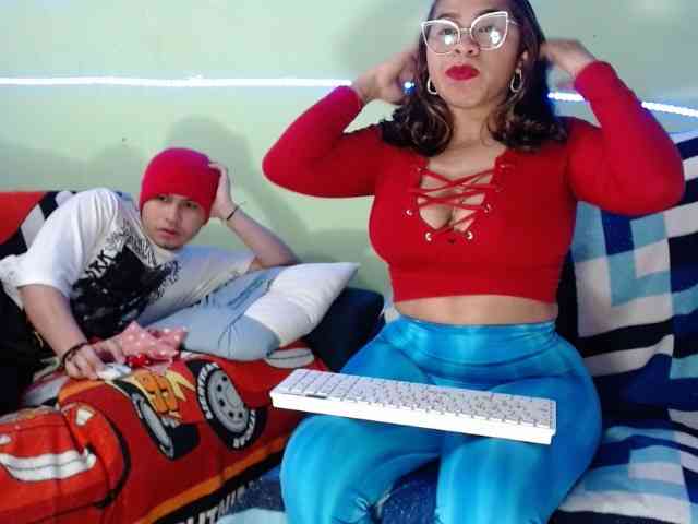 Latin-caliente webcam