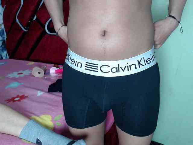 Latin-caliente webcam