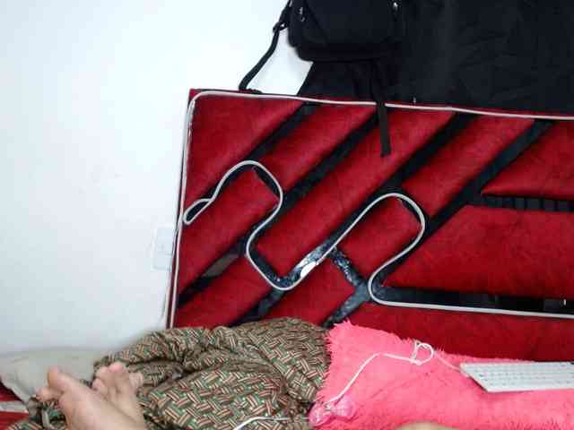 Latin-caliente webcam