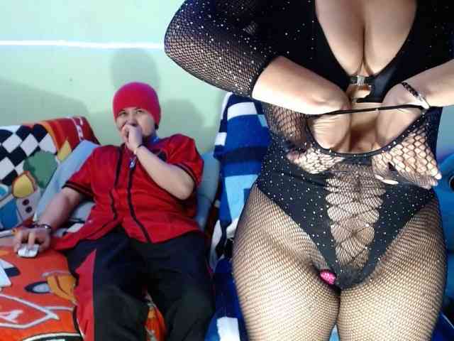 Latin-caliente webcam