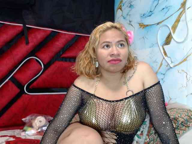 Latin-caliente webcam