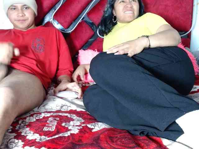 Latin-caliente webcam