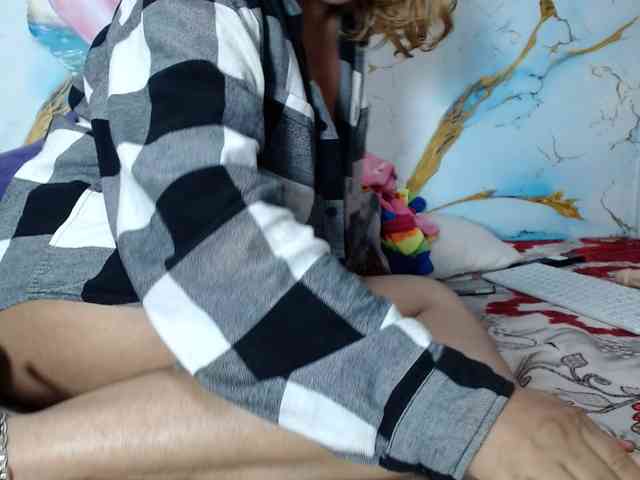 Latin-caliente Latin-caliente