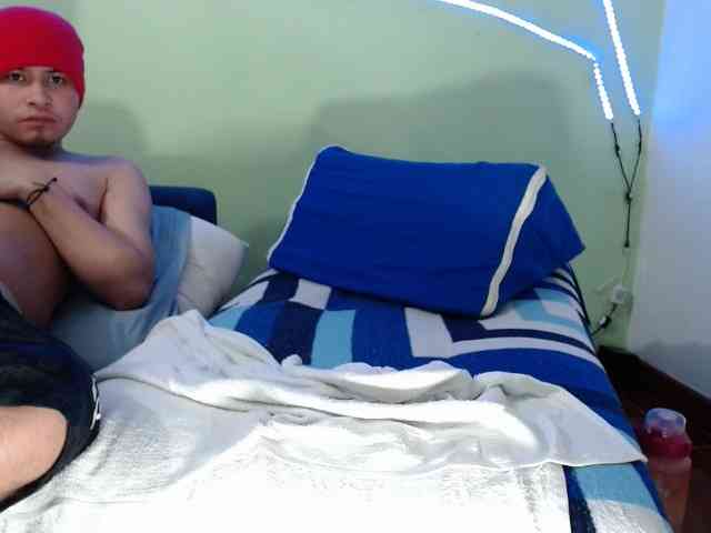 Latin-caliente webcam