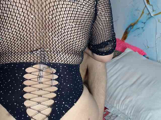 Latin-caliente Latin-caliente