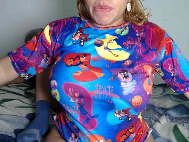 Latin-caliente webcam