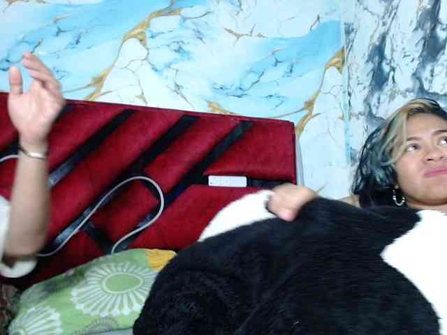 Latin-caliente webcam