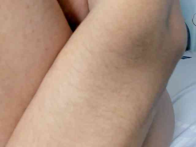 Latin-caliente webcam