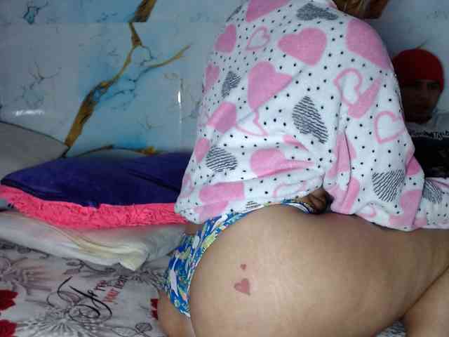 Latin-caliente webcam