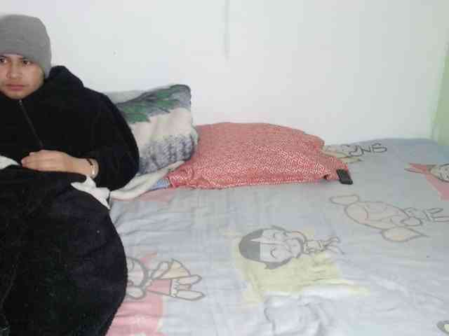 Latin-caliente webcam