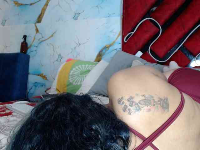 Latin-caliente webcam