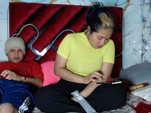 Latin-caliente webcam