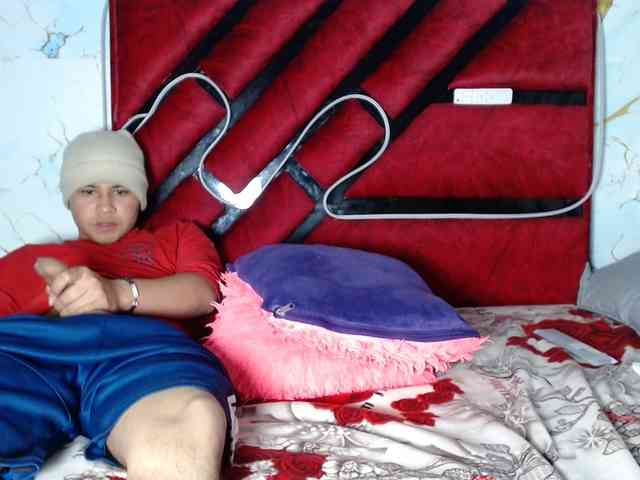 Latin-caliente webcam