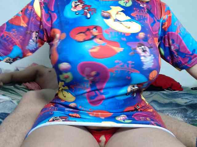 Latin-caliente webcam