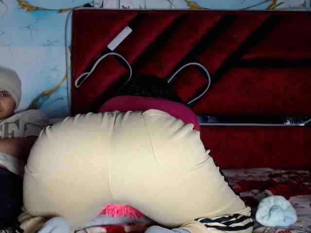 Latin-caliente webcam