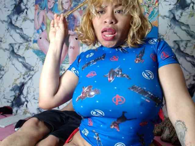 Latin-caliente webcam