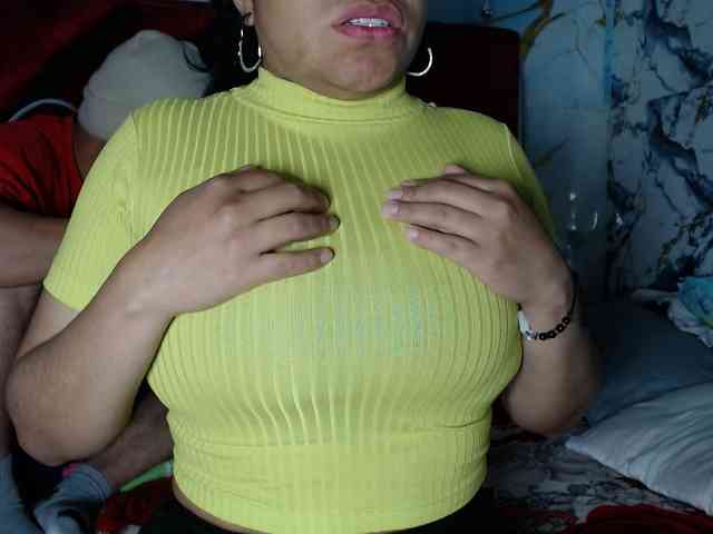 Latin-caliente webcam