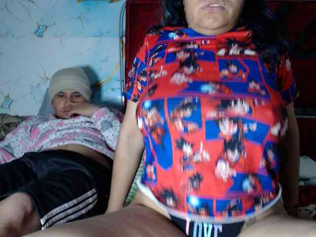 Latin-caliente webcam