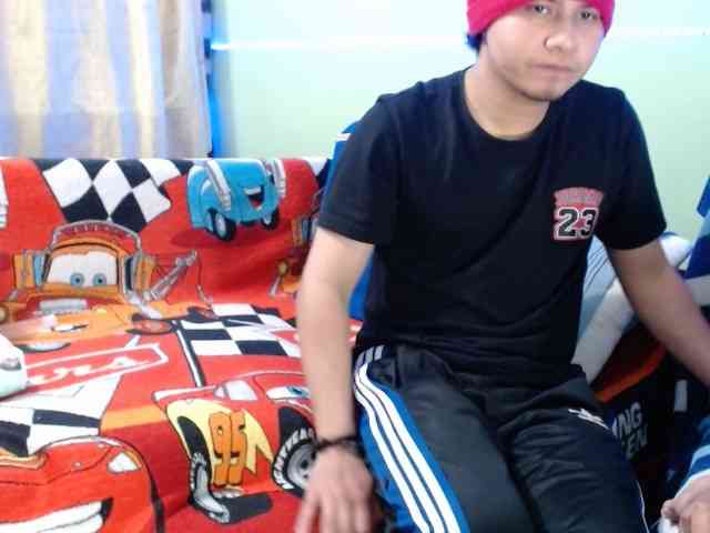 Latin-caliente webcam