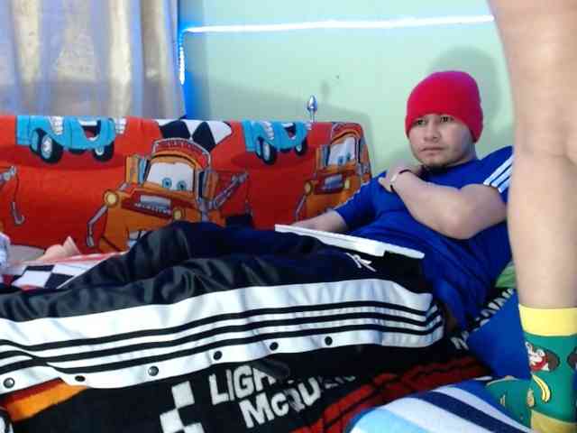 Latin-caliente webcam