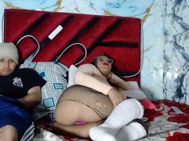 Latin-caliente webcam