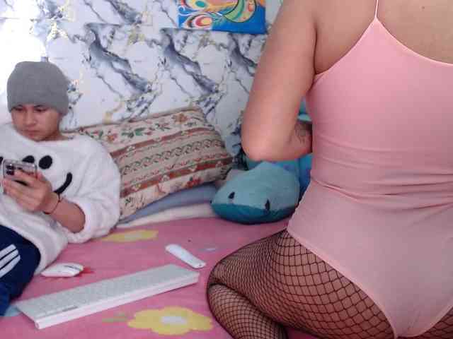 Latin-caliente webcam
