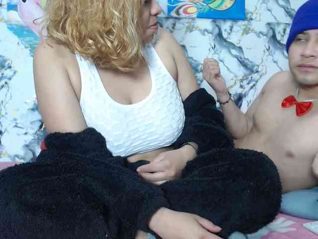 Latin-caliente webcam