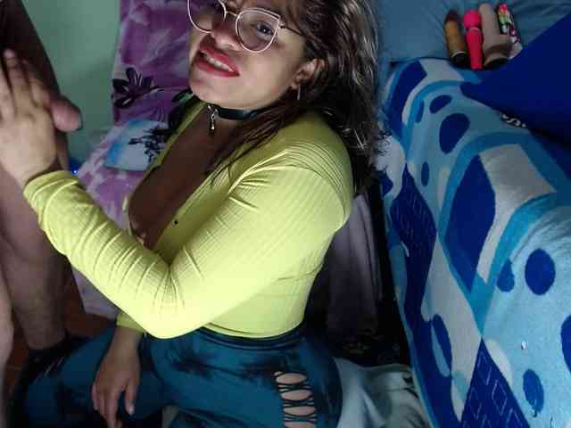Latin-caliente webcam