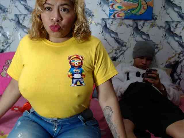 Latin-caliente webcam