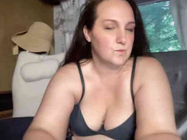 JustTrudy webcam