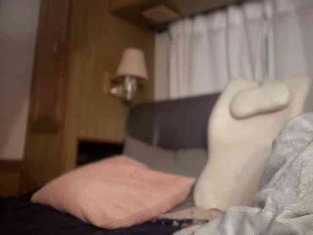 JustTrudy webcam