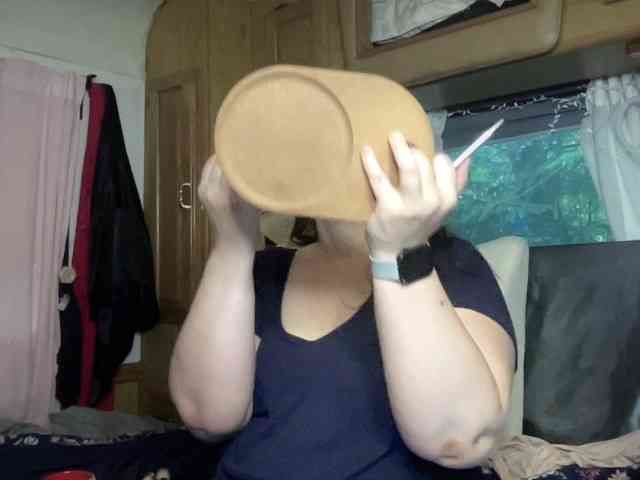 JustTrudy webcam