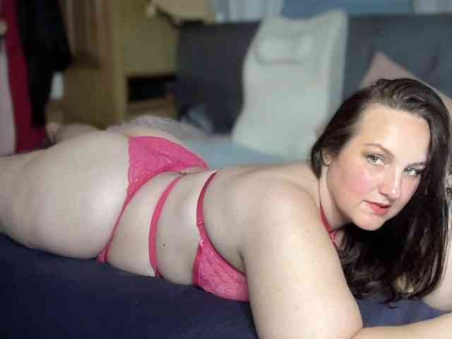 JustTrudy webcam