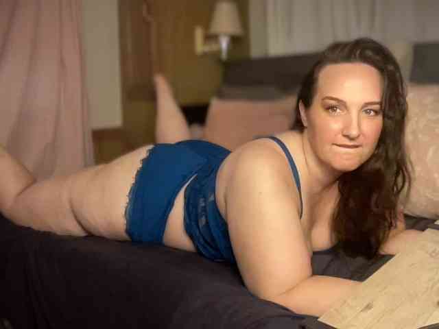 JustTrudy webcam