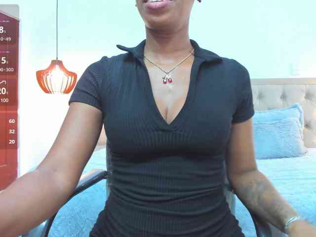 kuky-curly webcam