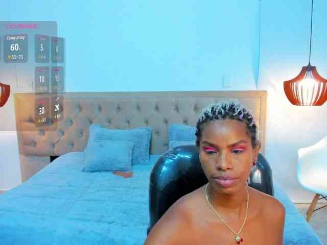 kuky-curly webcam