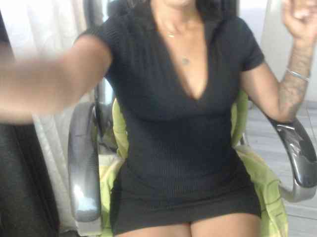 kuky-curly webcam