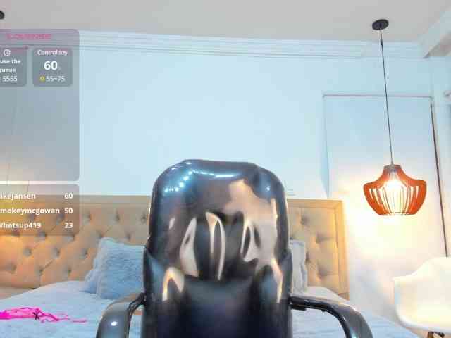 kuky-curly webcam