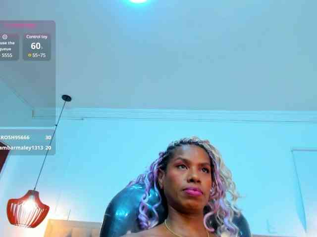 kuky-curly webcam