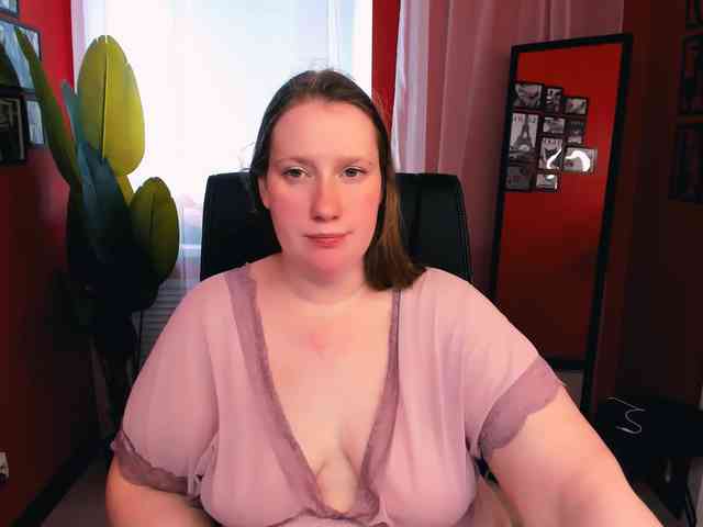 JaneMarshmallow webcam