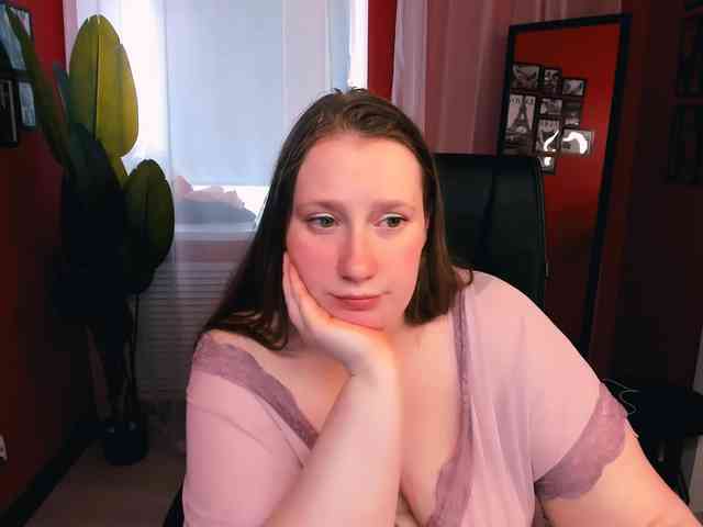 JaneMarshmallow webcam