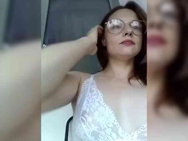 Aminasexxx webcam