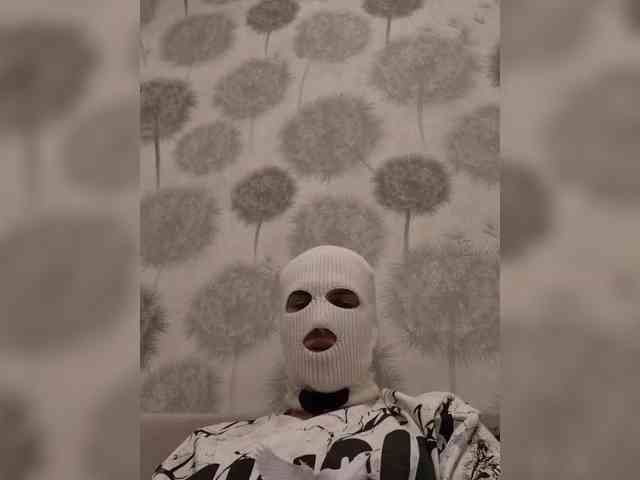 Wh1tePunk Live Webcam on BongaCams