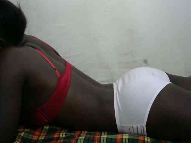 PashLeea webcam