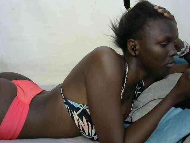 PashLeea webcam
