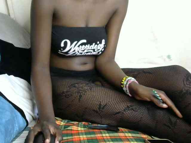 PashLeea webcam