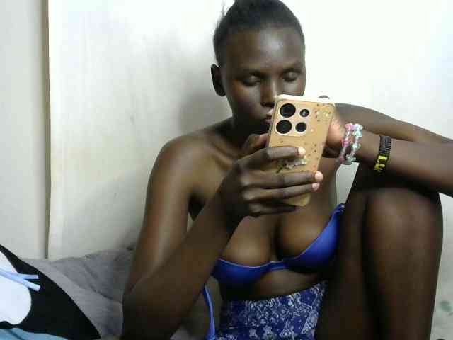 PashLeea webcam