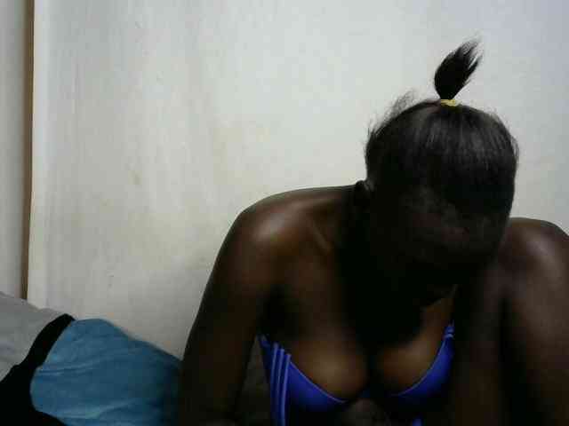 PashLeea webcam