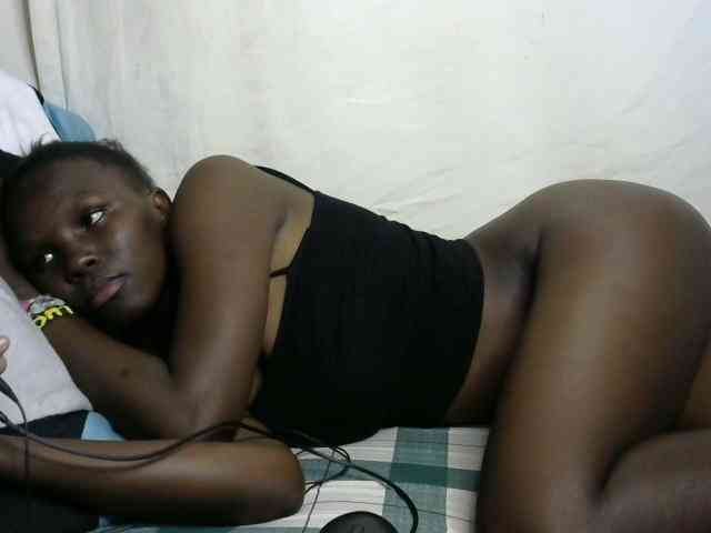 PashLeea webcam
